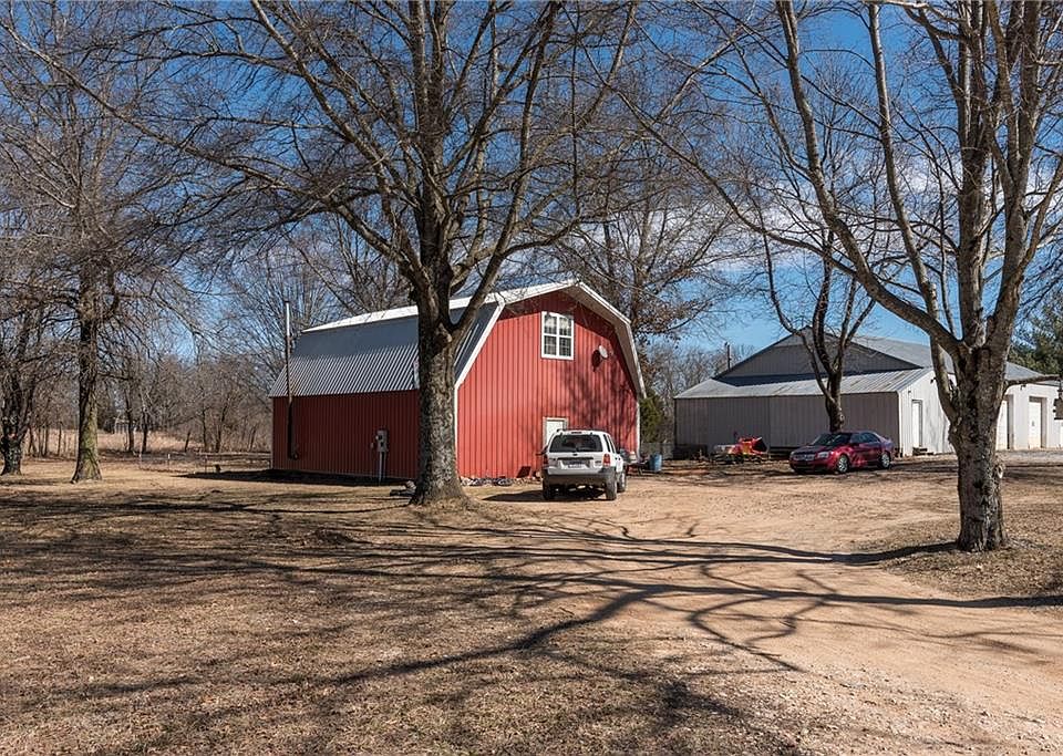 1st image of 19404 Cotton Ln