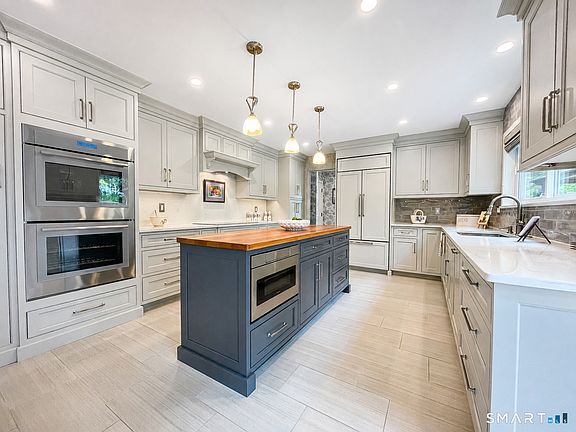 3rd image of 16 Drumlin Road