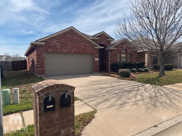 10861 Hawks Landing Rd, Fort Worth, TX 76115