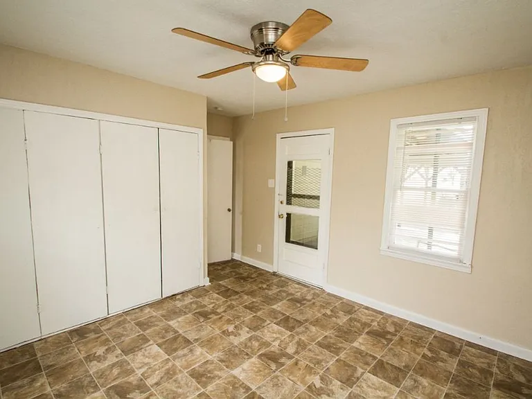 3030 Martin Luther King Dr — Photo 14