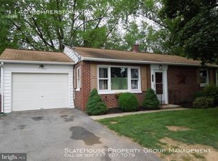 1140 Rohrerstown Rd, Lancaster, PA 17601