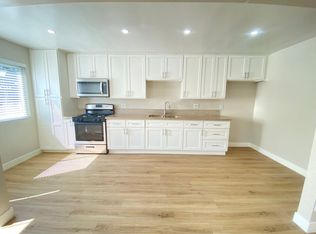625 W Bellevue Dr APT 6, Anaheim, CA 92805