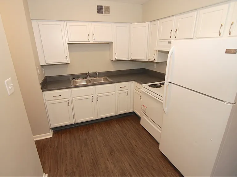 Monon Station Apartments — Photo 6