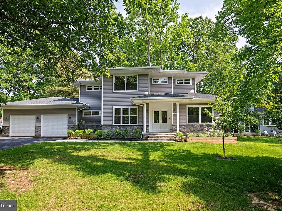 1227 Cross Rd