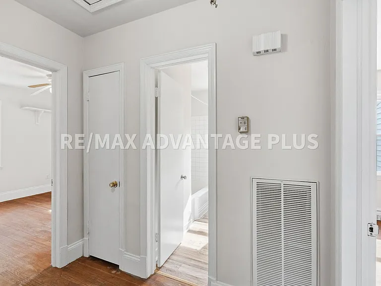 1552 Cumberland Rd — Photo 16