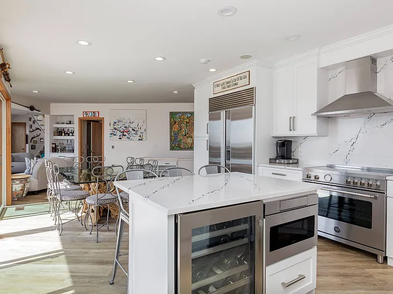 64 Shore Rd — Photo 8