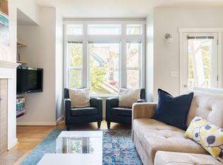 416 11th Ave E APT A, Seattle, WA 98102