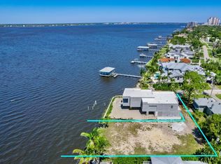 1204 Alhambra Dr, Fort Myers, FL 33901