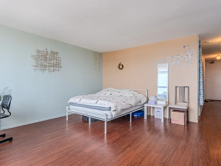 1700 E 56th St #1403 — Photo 4