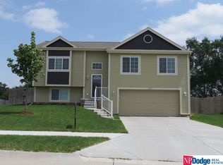 11217 S 210th Ave, Gretna, NE 68028
