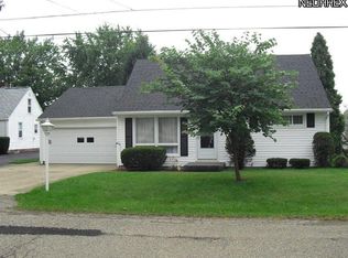 4230 17th St NW, Canton, OH 44708