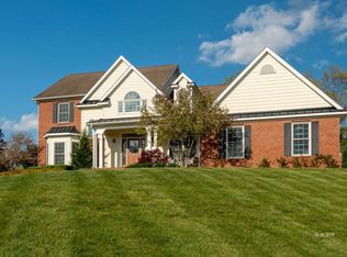 2 Maple Grove Way, Athens, OH 45701