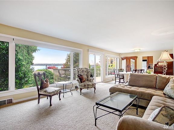 5th image of 6207 Lake Washington Blvd NE