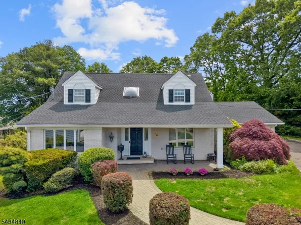 70 Lennon Pl, Clifton City, NJ 07013