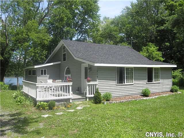 1st image of 319 Meadow St