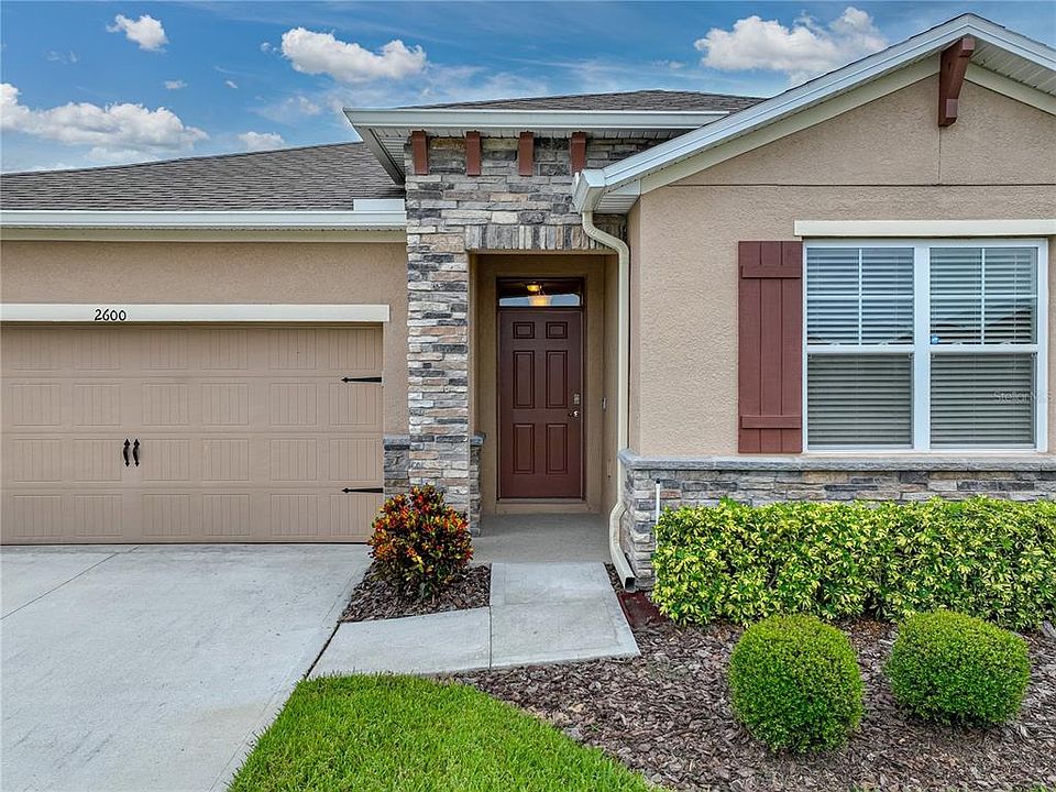 1st image of 2600 CANYON CREST DRIVE
