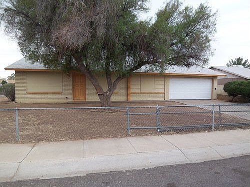 1st image of 8901 W Heatherbrae Dr