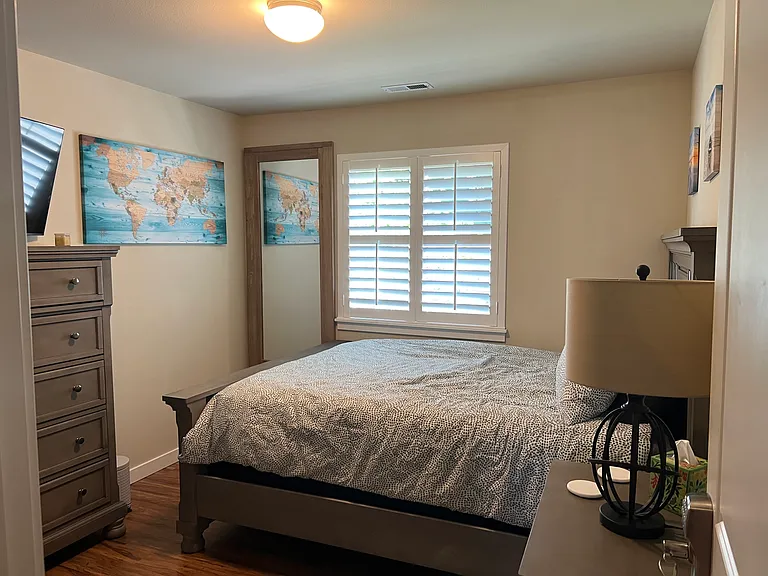 1410 NE Watland St #2 — Photo 5