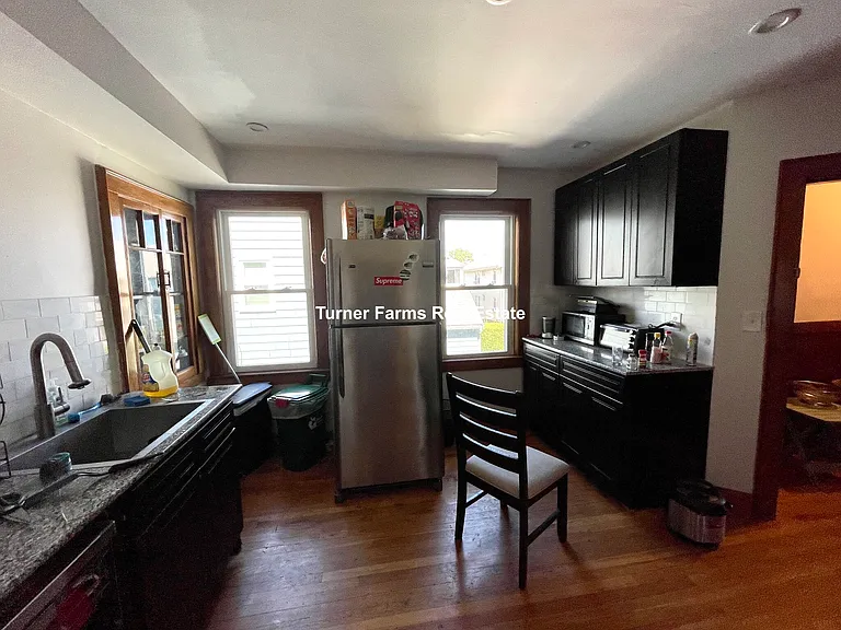 14 Renfrew St — Photo 44