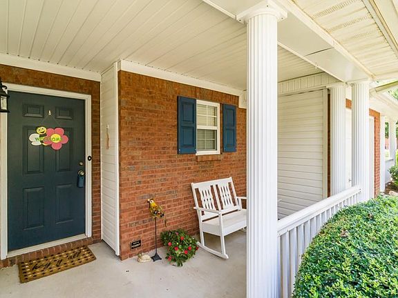 5th image of 247 Cottonwood Creek Cir