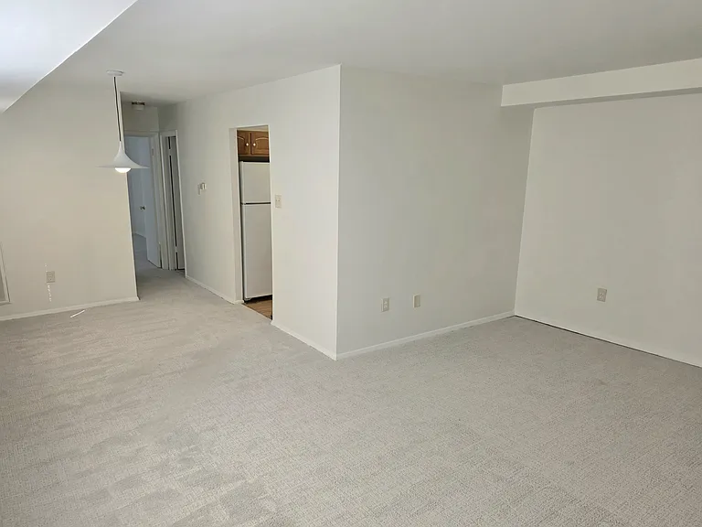 3102 Commonwealth Ave #104 — Photo 4