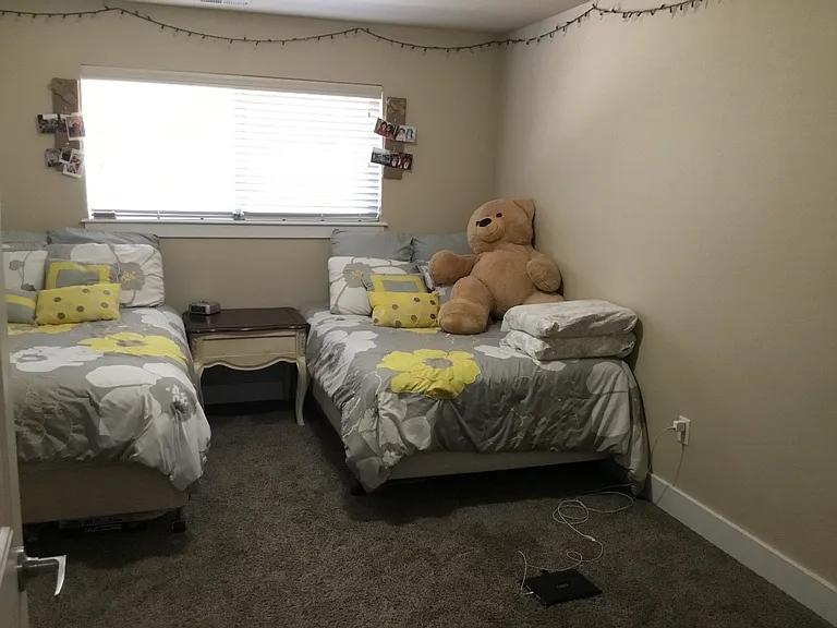 9846 W Rosecroft Ct — Photo 38
