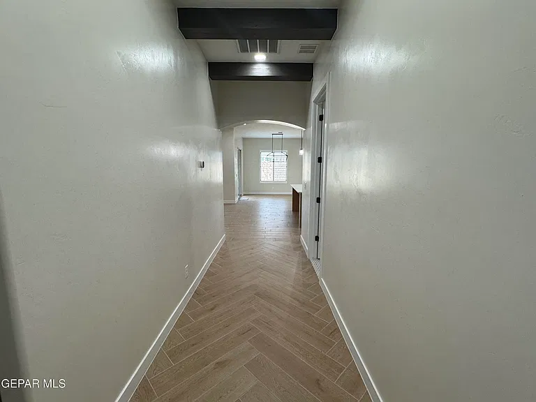 13988 Summer Hail Ave — Photo 5