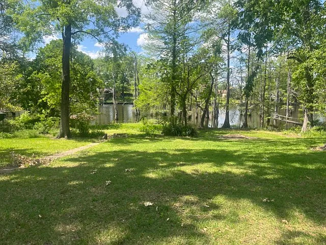 507 Lakeshore Dr — Photo 9