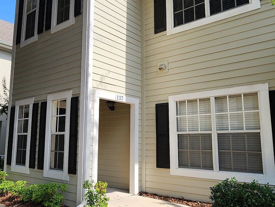1st image of 10000 SW 52nd Ave APT 137