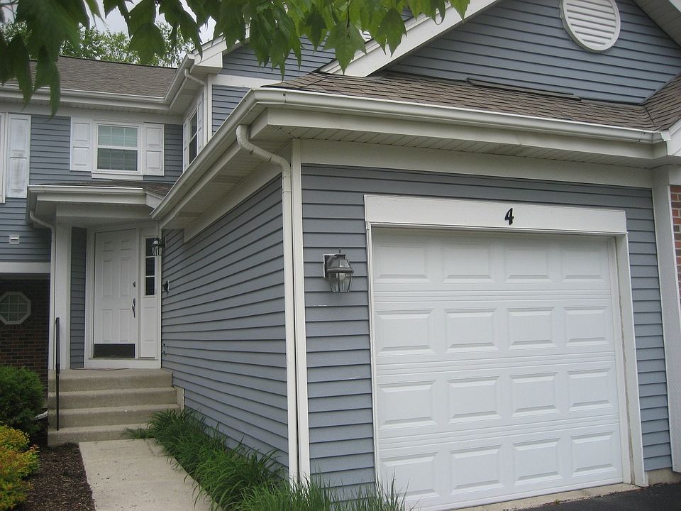 4 STONEGATE CT