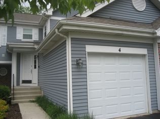 4 Stonegate Ct #0, Algonquin, IL 60102