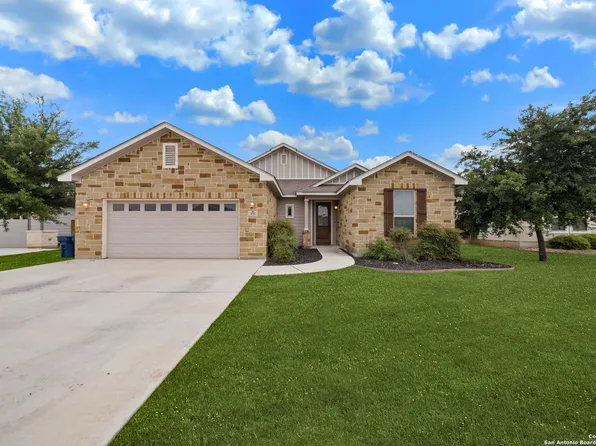 208 Valley Forge, Pleasanton, TX 78064