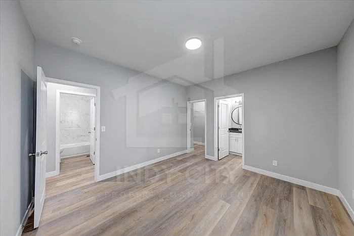 2751 Guilford Ave #A — Photo 24
