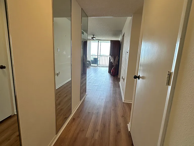 1332 Pasadena Ave S #607 — Photo 30