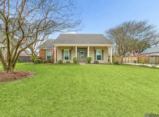 7640 Hickory Ridge Dr, Denham Springs, LA 70706