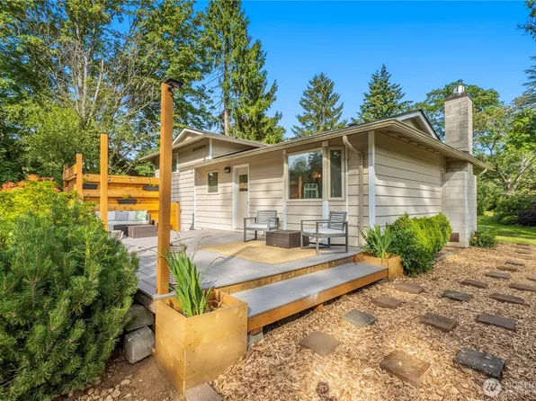 4165 Cougar Road, Bellingham, WA 98226