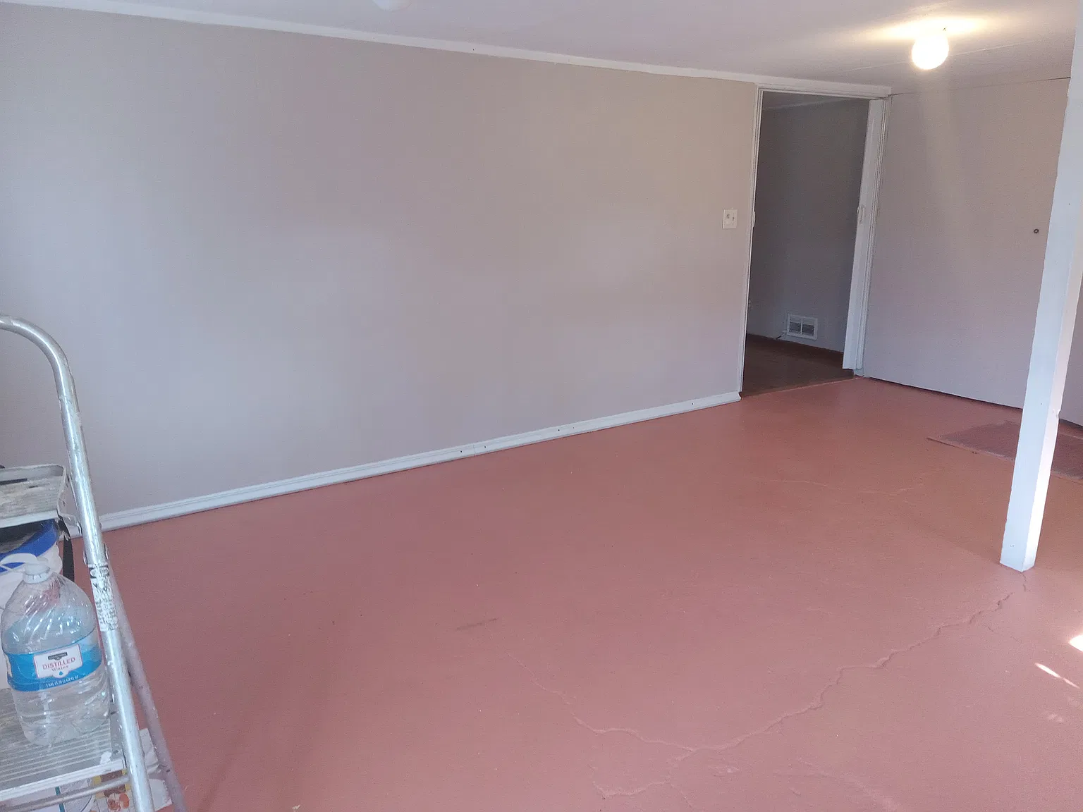 323 Jackson St — Photo 4