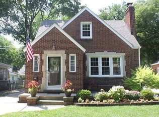 915 Marywood Dr, Royal Oak, MI