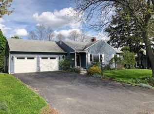315 Wynthrop Rd, Syracuse, NY 13209
