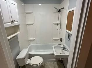 3344 Ridge Rd APT 7, Lansing, IL 60438