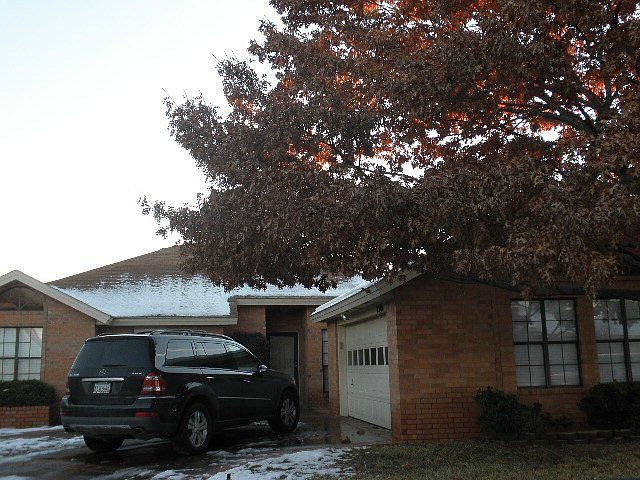1st image of 3306 Edgemont Dr