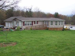 119 Dogwood Rd, Candler, NC 28715