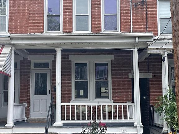 4th image of 632 N Pine St