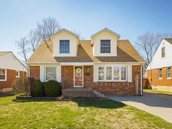 939 Isabelle Pl, Windsor, ON N8S 3B1