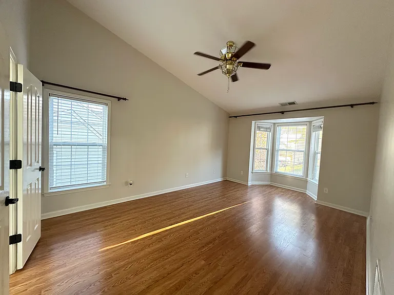 15813 Prestwoods Ln — Photo 19
