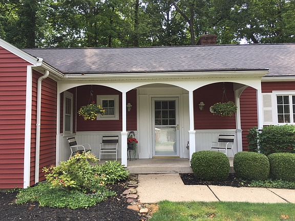 3rd image of 1218 Edgehill Ave