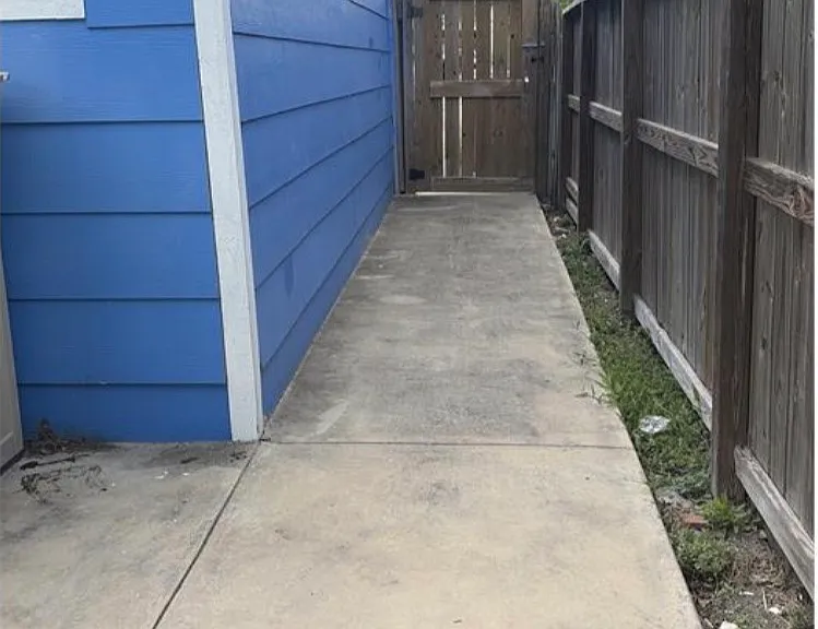 2510 Riggan St — Photo 13