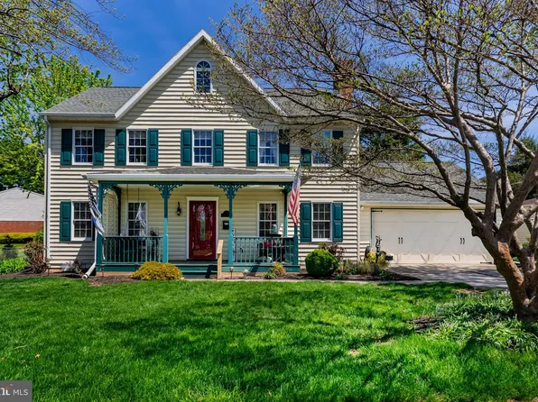 497 Glenn St, Mechanicsburg, PA 17055