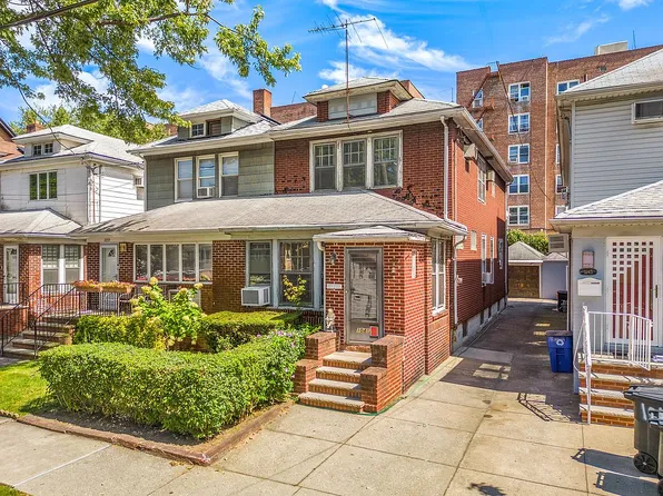 1041 E 29th St, Brooklyn, NY 11210