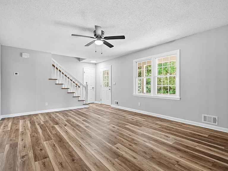 2794 Misty Ct — Photo 4